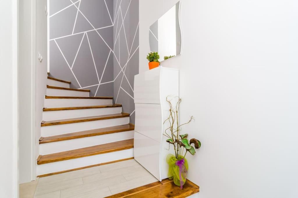 Sea View Apartment 10 Minutes Walk From Old City Dubrovnik Exterior photo